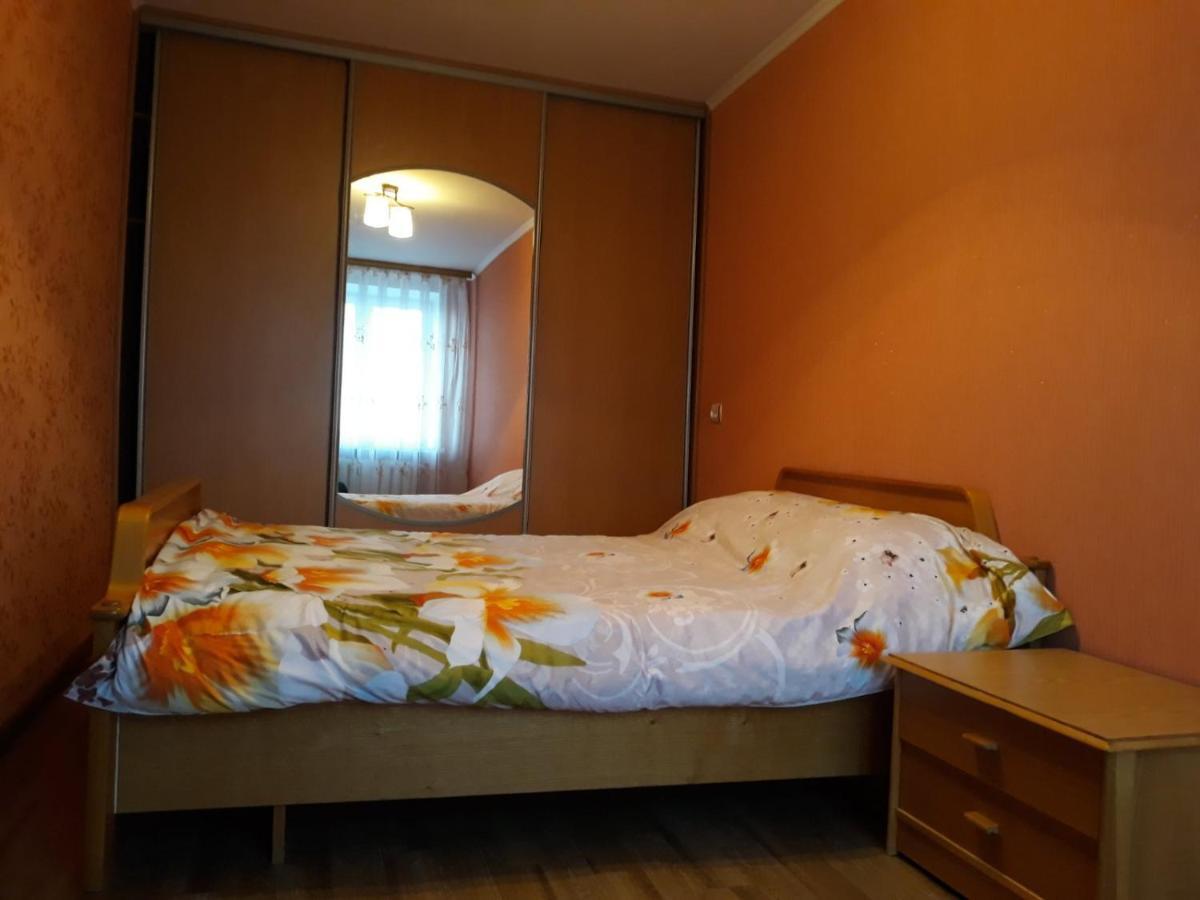 Apartment - Gorkogo Street 格罗德诺 外观 照片